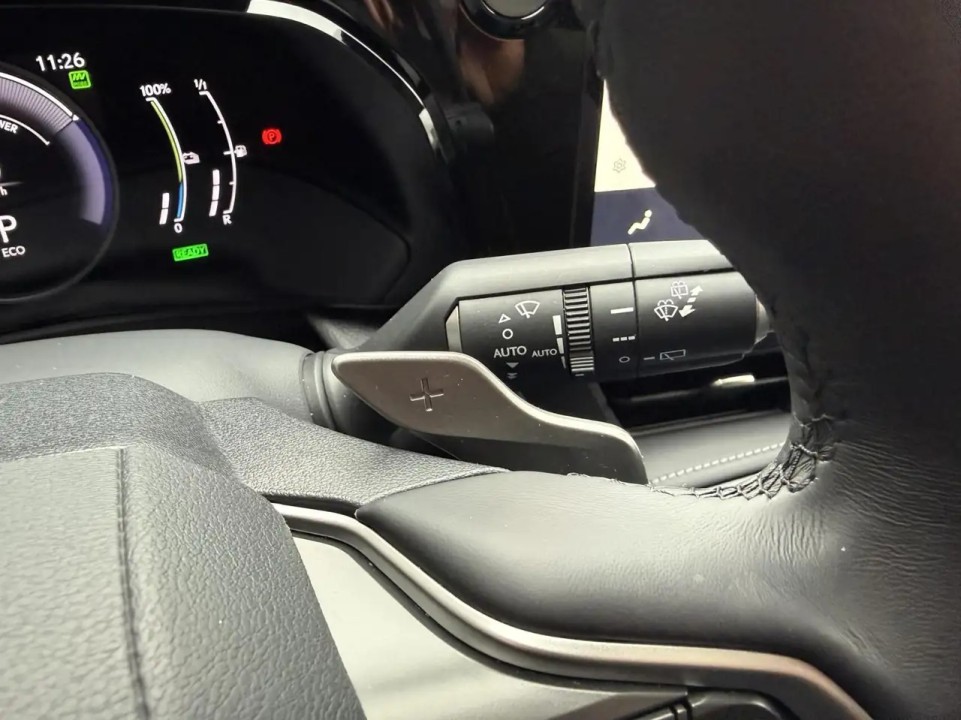 Lexus Seria NX 450h+ - foto 9