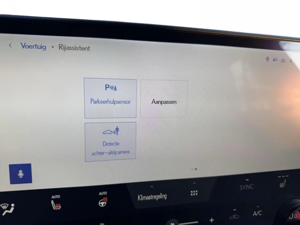 Lexus Seria NX 450h+ AWD - foto 17