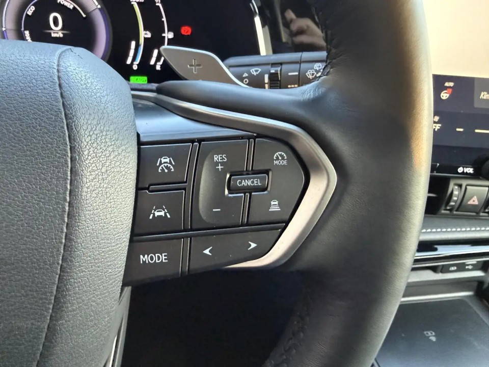 Lexus Seria NX 450h+ AWD - foto 8