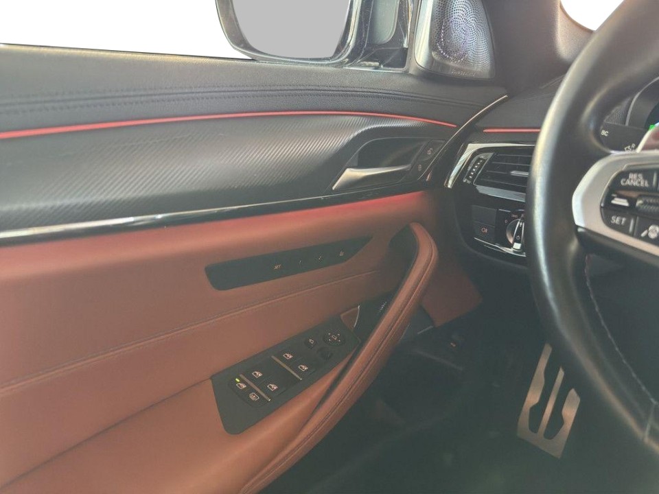 BMW M5 Competition - foto 13