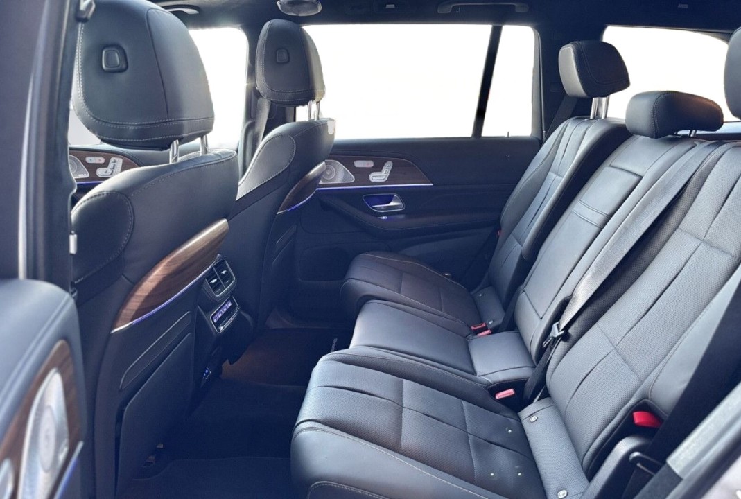 Mercedes-Benz GLS 450d 4MATIC AMG Line - foto 12