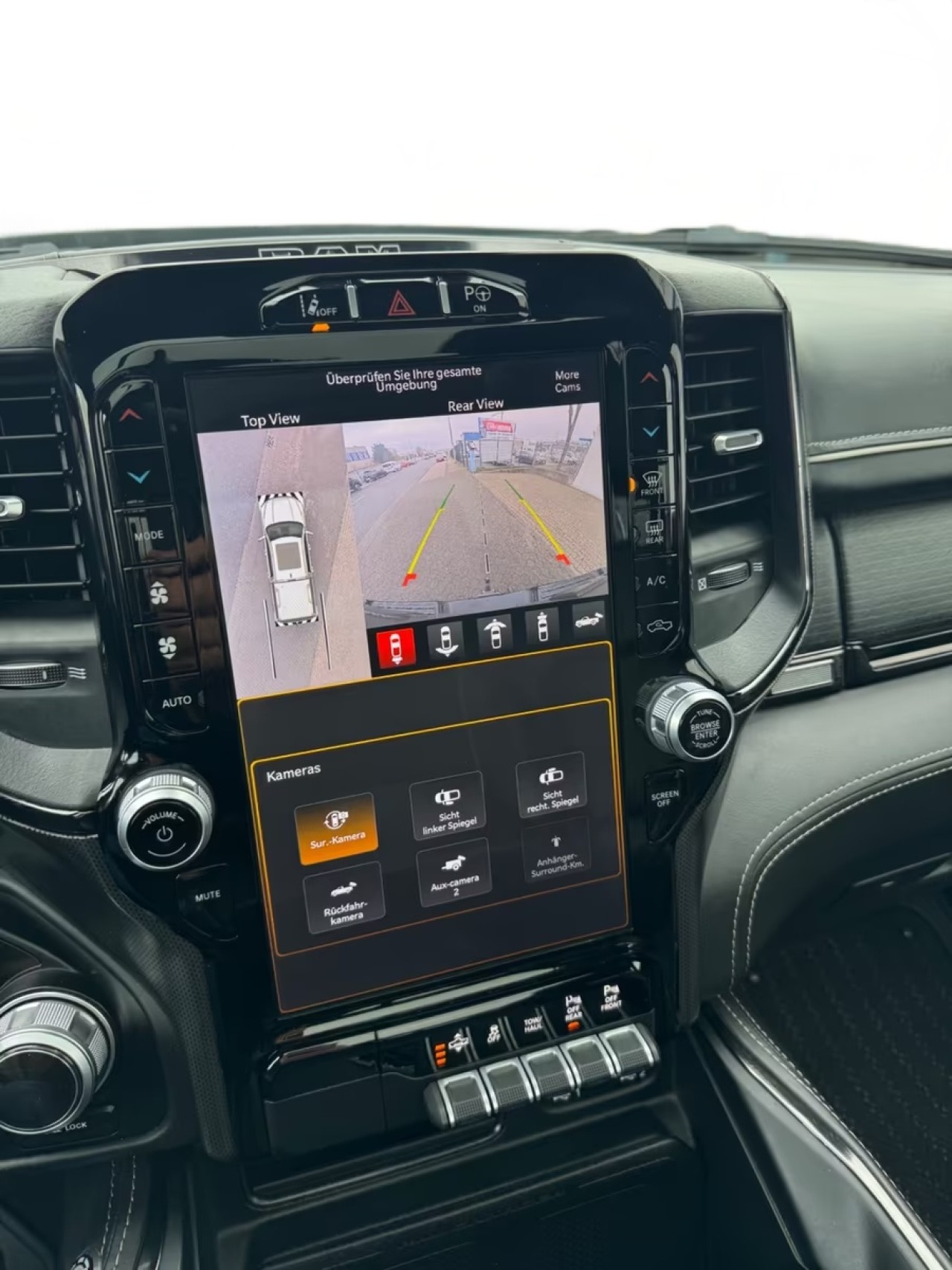 Dodge RAM 1500 Limited - foto 14