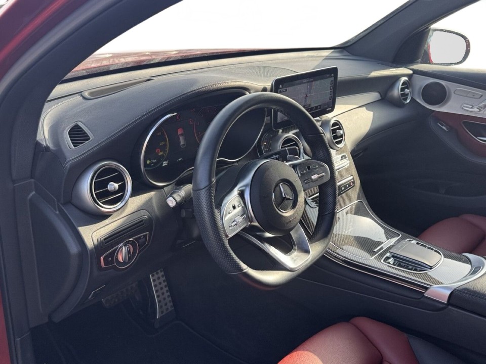 Mercedes-Benz GLC Coupé 300 4MATIC AMG Line - foto 11