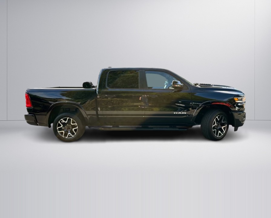Dodge RAM 1500 Laramie (2)