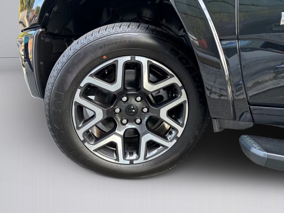 Dodge RAM 1500 Laramie - foto 16