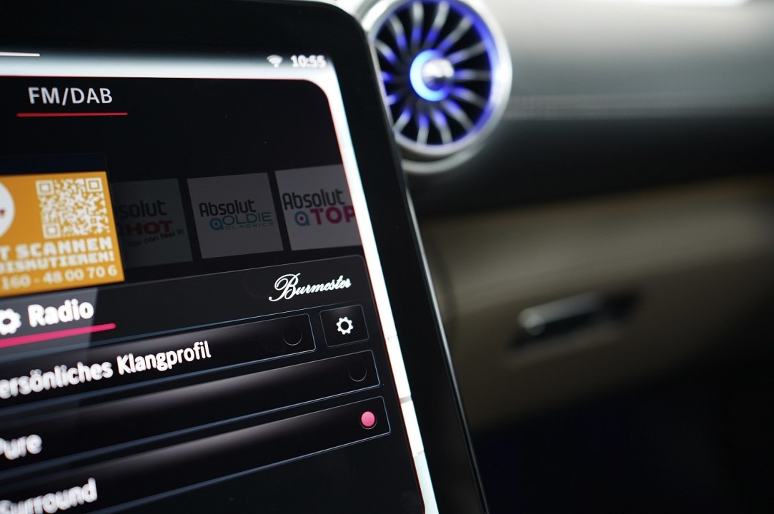 Mercedes-Benz SL 43 AMG - foto 53