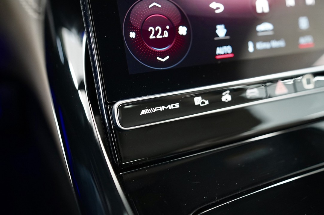 Mercedes-Benz SL 43 AMG - foto 22