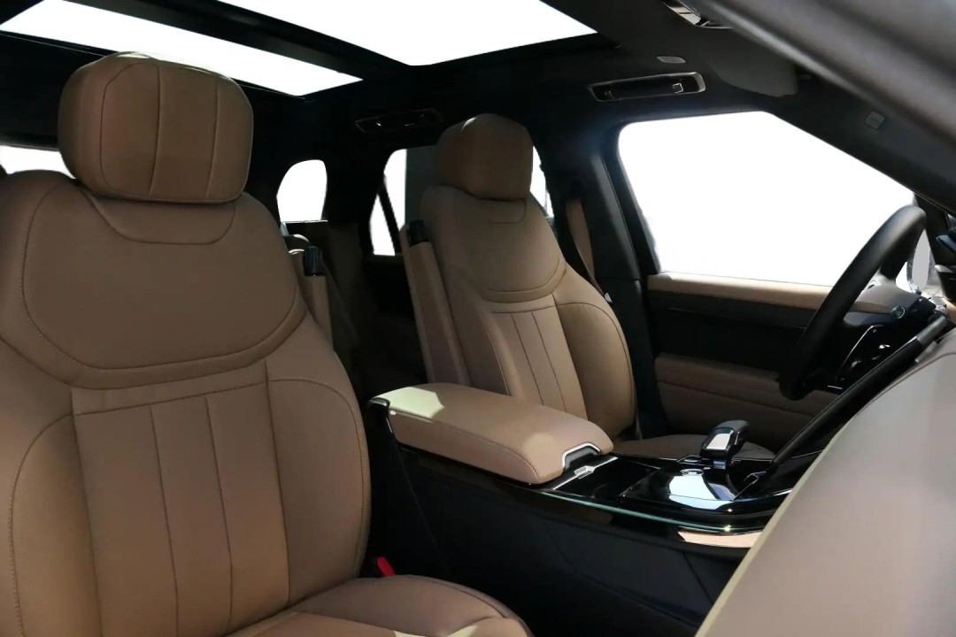 Land Rover Range Rover Sport D250 SE (5)