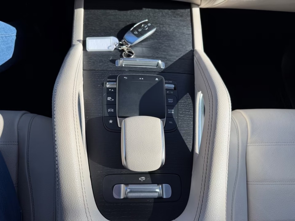 Mercedes-Benz GLE 400d 4MATIC AMG Line - foto 13