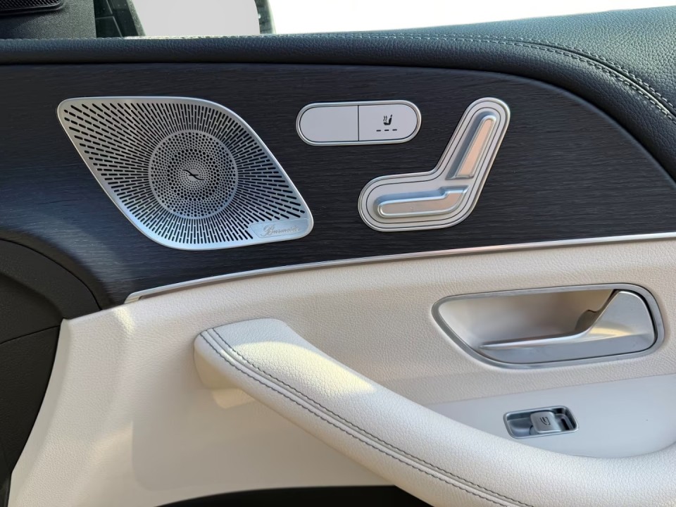 Mercedes-Benz GLE 400d 4MATIC AMG Line - foto 18