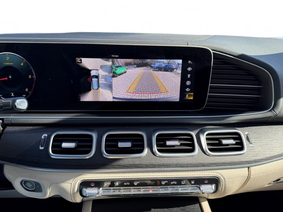 Mercedes-Benz GLE 400d 4MATIC AMG Line - foto 14