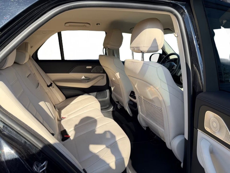 Mercedes-Benz GLE 400d 4MATIC AMG Line - foto 16