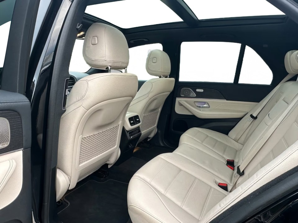 Mercedes-Benz GLE 400d 4MATIC AMG Line - foto 10