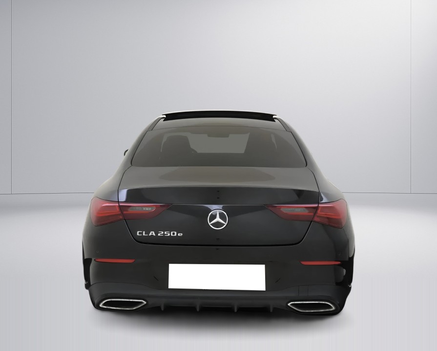 Mercedes-Benz CLA 250e AMG Line (4)