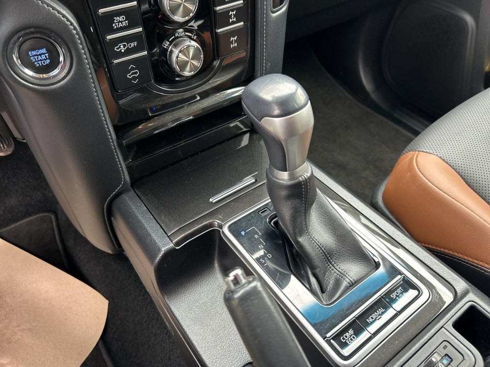 Toyota Land Cruiser 2.8 D-4D TEC-Edition - foto 8