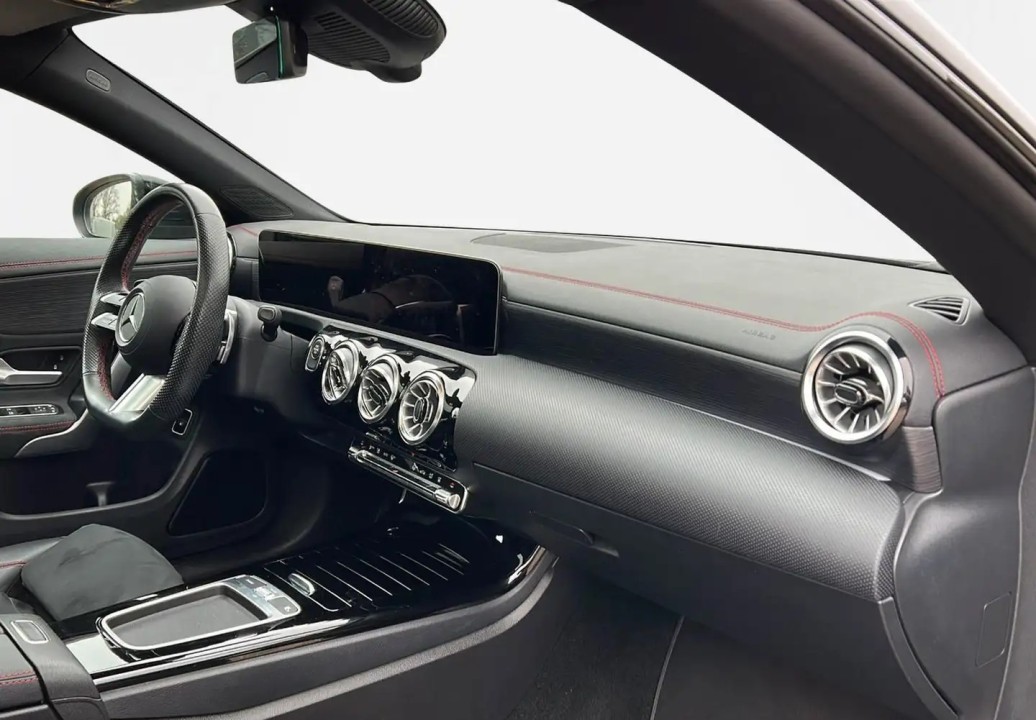Mercedes-Benz CLA 250e AMG Line - foto 11