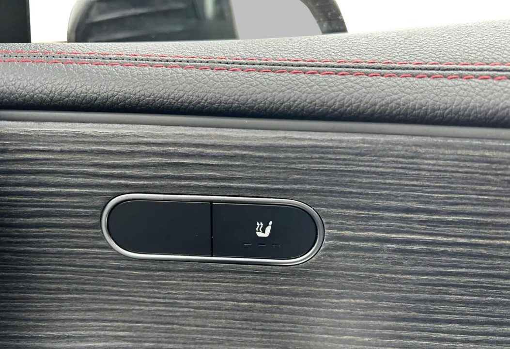 Mercedes-Benz CLA 250e AMG Line - foto 23