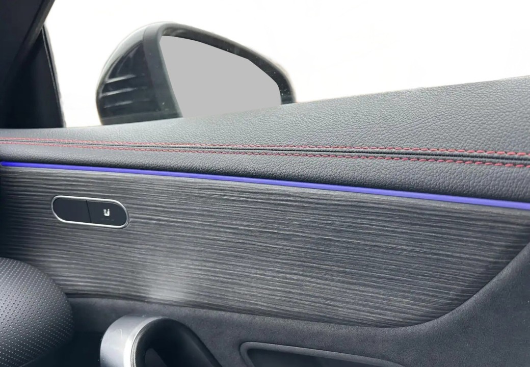 Mercedes-Benz CLA 250e AMG Line - foto 26