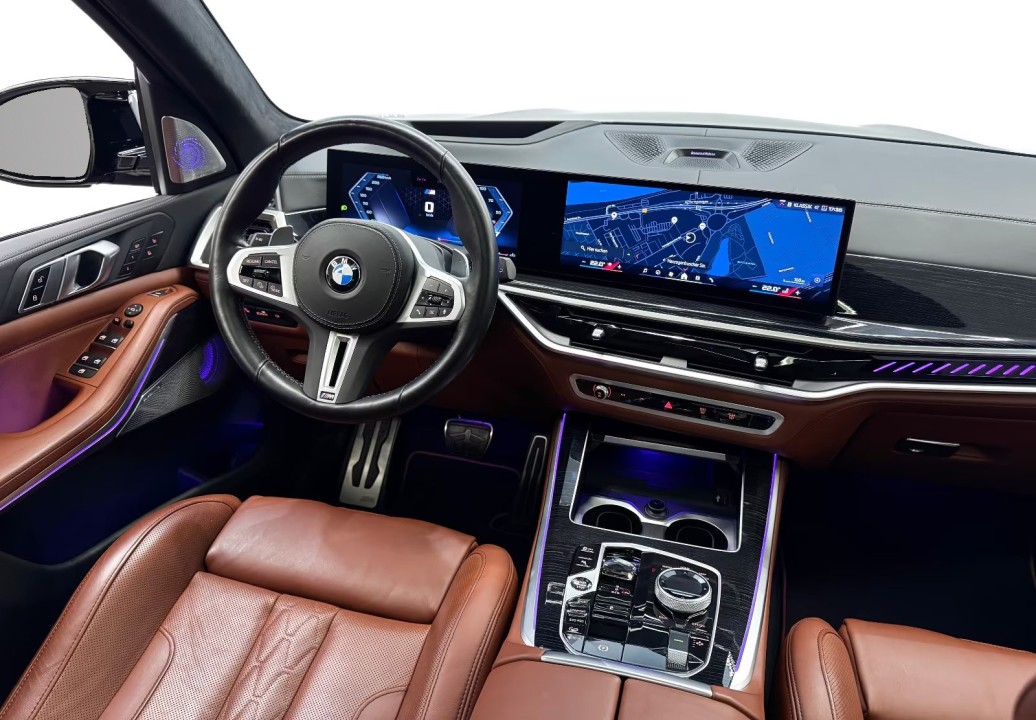 BMW X5 M60i - foto 21