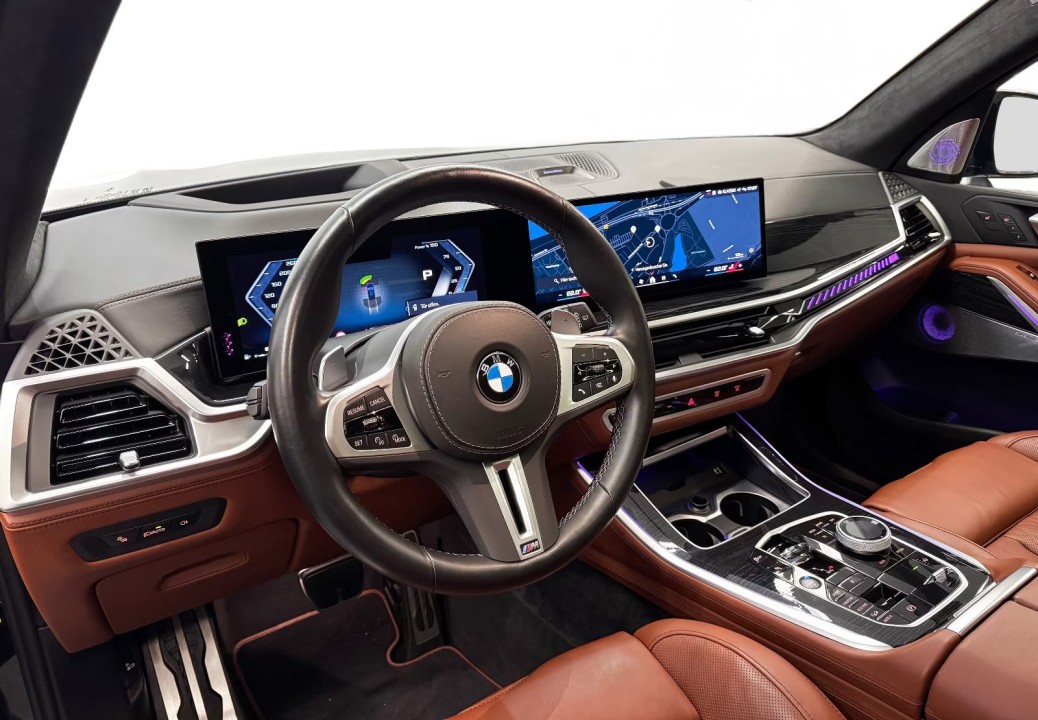 BMW X5 M60i - foto 22