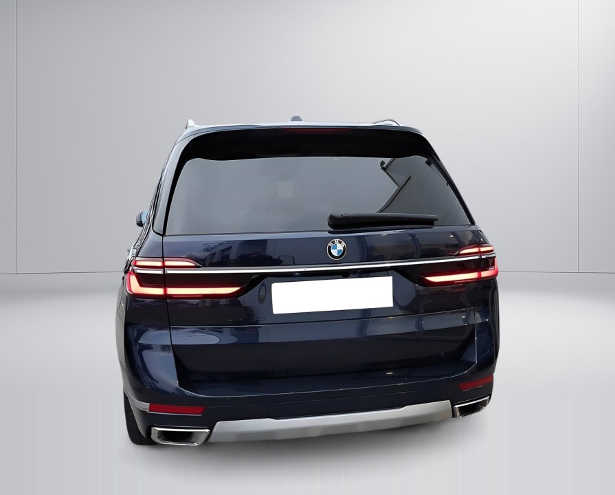 BMW X7 xDrive40d (3)