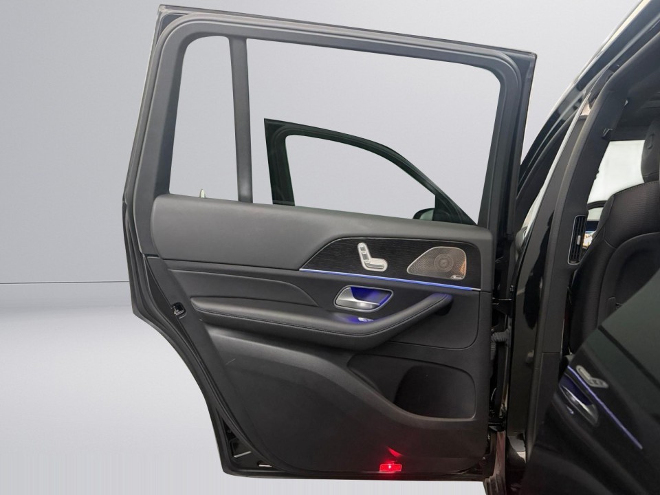 Mercedes-Benz GLS 400d 4MATIC AMG Line - foto 30