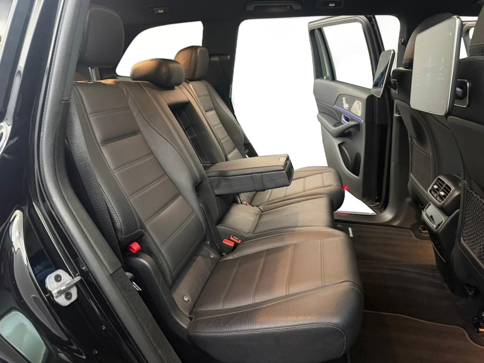 Mercedes-Benz GLS 400d 4MATIC AMG Line - foto 21