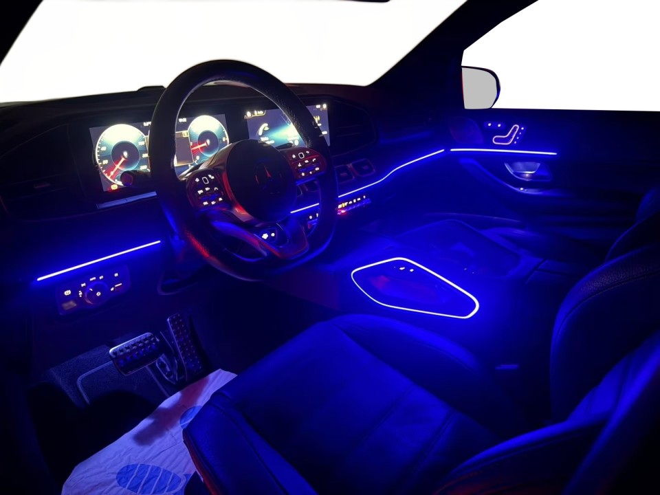 Mercedes-Benz GLS 400d 4MATIC AMG Line - foto 14