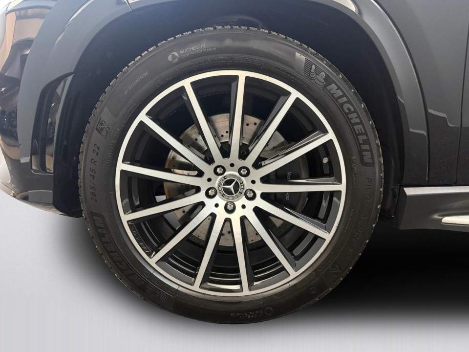 Mercedes-Benz GLS 400d 4MATIC AMG Line - foto 34