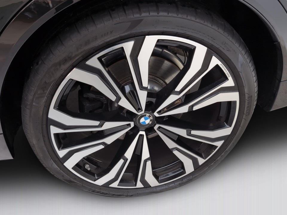 BMW X7 xDrive40d M-Sport - foto 12