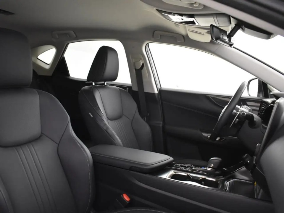 Lexus Seria NX 450h+ AWD - foto 8