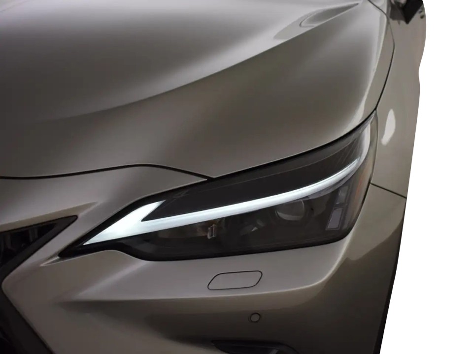 Lexus Seria NX 450h+ AWD - foto 27