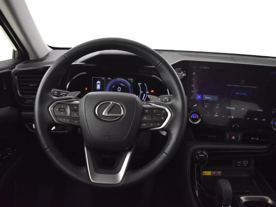 Lexus Seria NX 450h+ AWD - foto 6