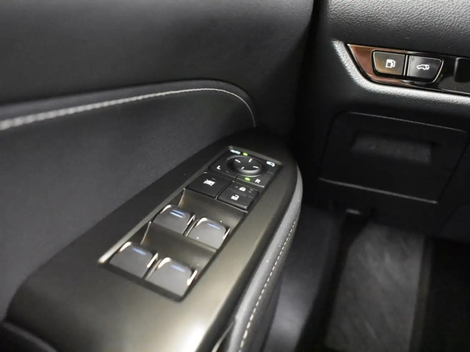 Lexus Seria NX 450h+ AWD - foto 22