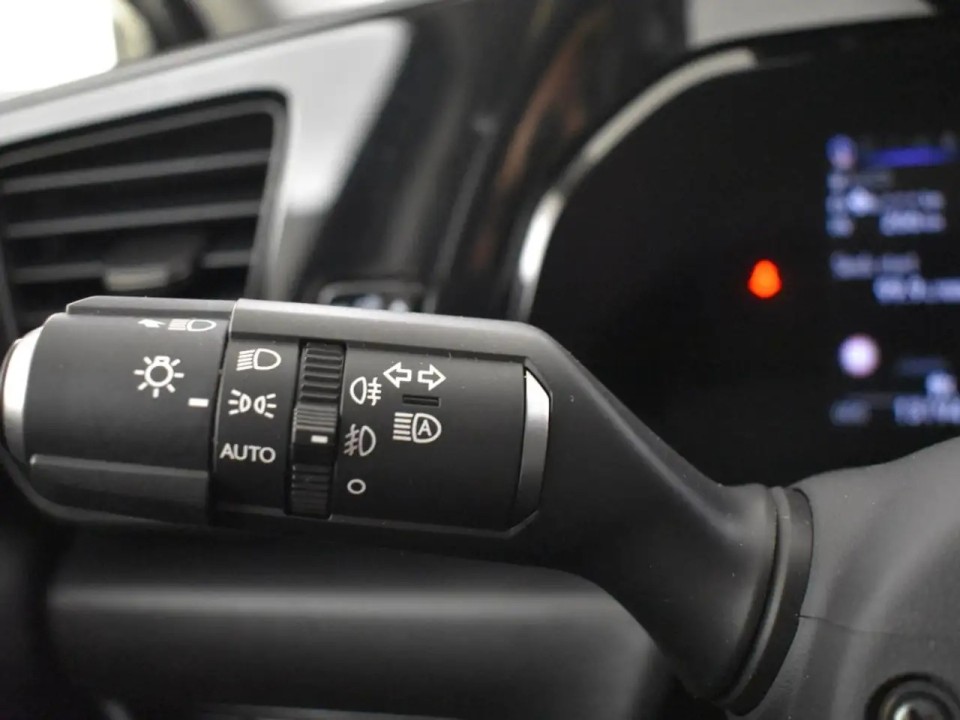 Lexus Seria NX 450h+ AWD - foto 12