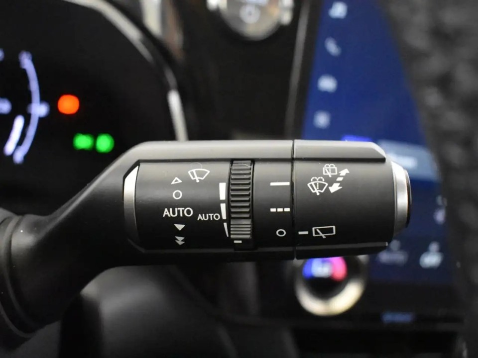 Lexus Seria NX 450h+ AWD - foto 13