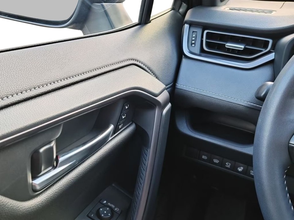 Toyota RAV4 PHEV GR-Sport - foto 21