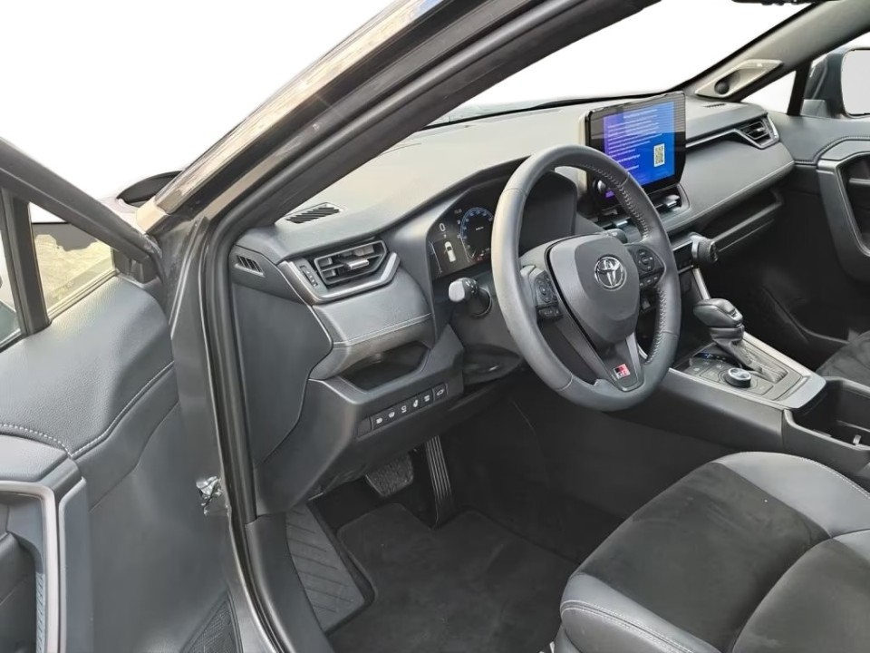 Toyota RAV4 PHEV GR-Sport - foto 11