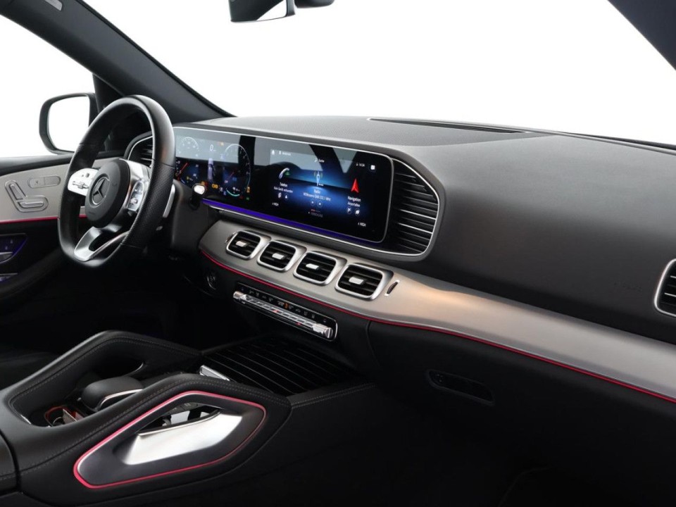 Mercedes-Benz GLE 350e 4MATIC AMG Line - foto 10