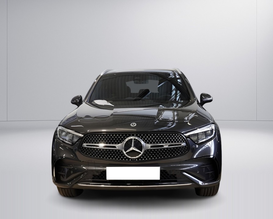 Mercedes-Benz GLC 220d 4MATIC AMG Line (2)