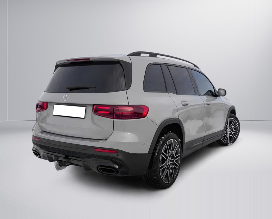 Mercedes-Benz GLB 200 AMG Line (3)