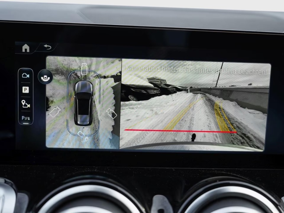 Mercedes-Benz GLB 200 AMG Line - foto 13