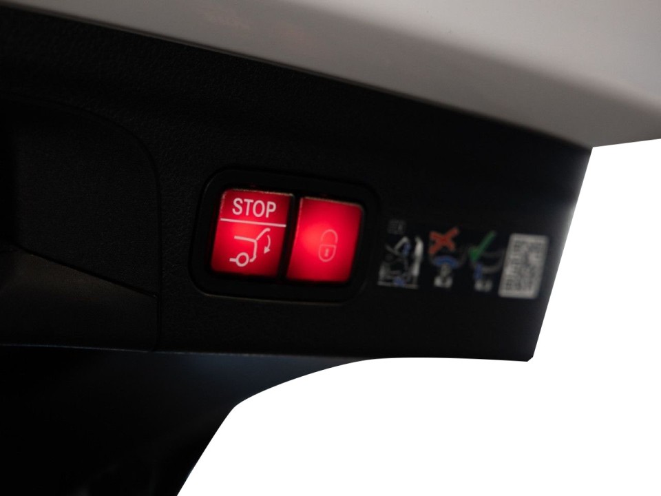 Mercedes-Benz GLE 300d 4MATIC AMG Line - foto 17