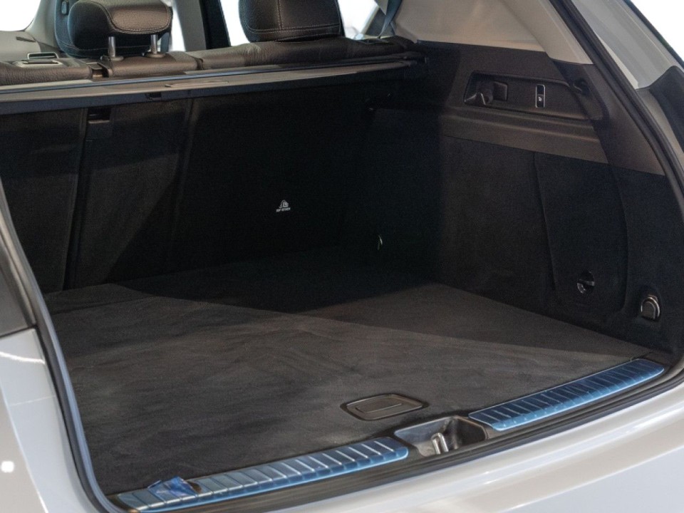 Mercedes-Benz GLE 300d 4MATIC AMG Line - foto 18