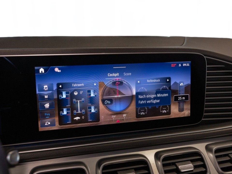 Mercedes-Benz GLE 300d 4MATIC AMG Line - foto 13