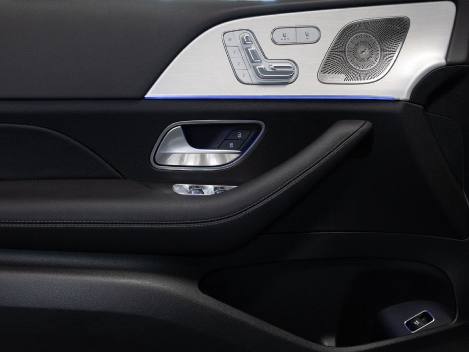 Mercedes-Benz GLE 300d 4MATIC AMG Line - foto 15