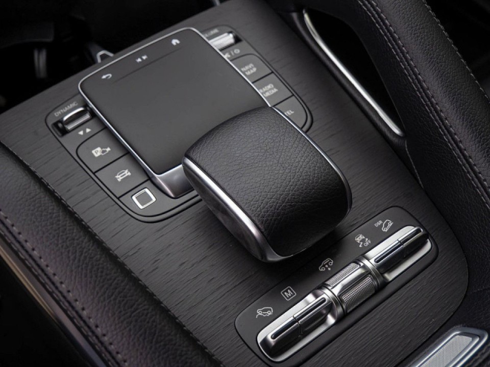 Mercedes-Benz GLE 450d 4MATIC AMG Line - foto 12