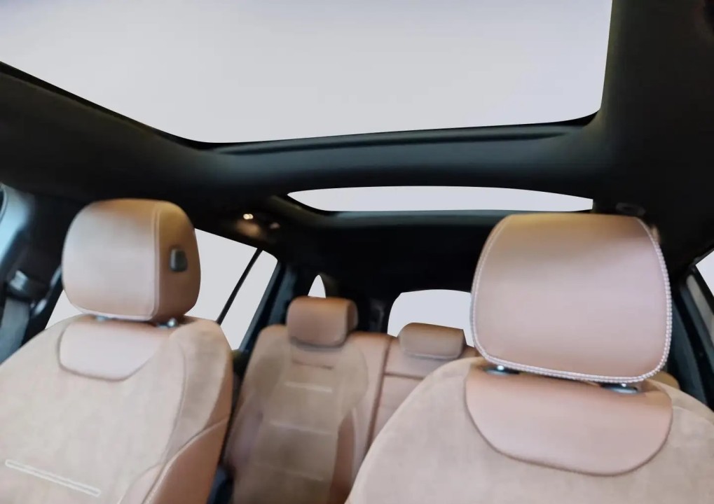 Mercedes-Benz GLB 200 AMG Line - foto 10