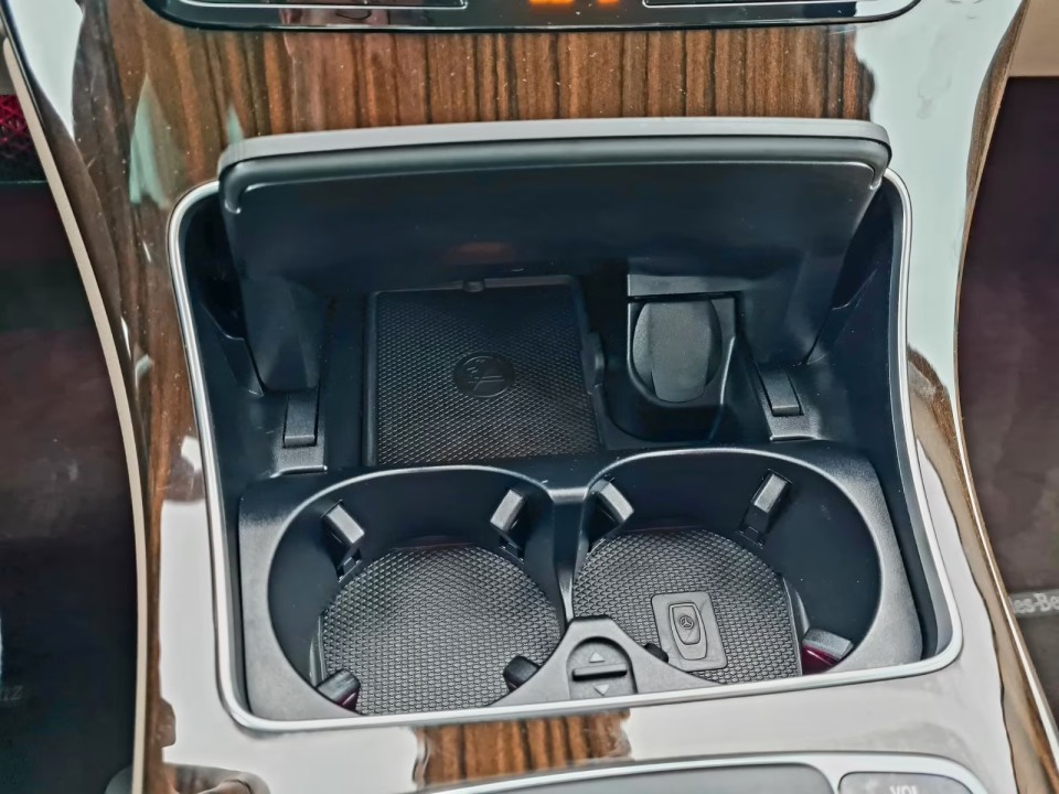 Mercedes-Benz GLC Coupé 300e 4MATIC - foto 28