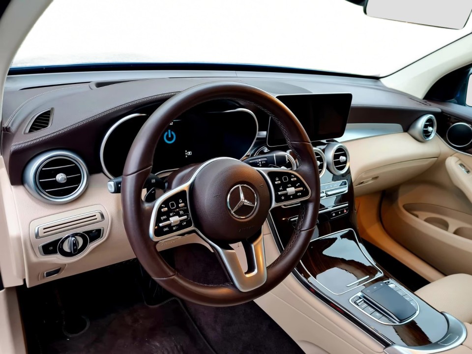 Mercedes-Benz GLC Coupé 300e 4MATIC - foto 12